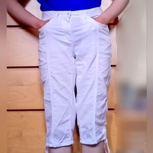 White Denver Hayes Capri Pants